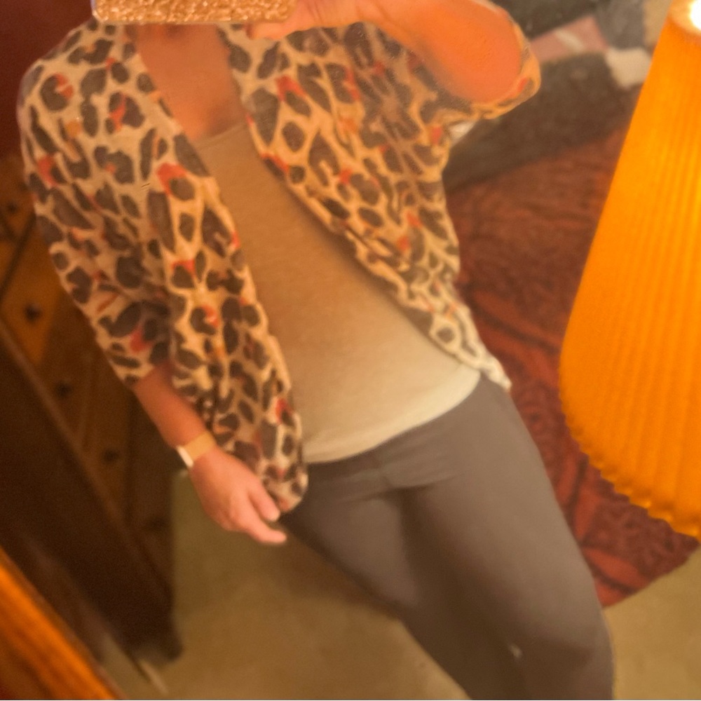Short sleeve Animal print cardigan